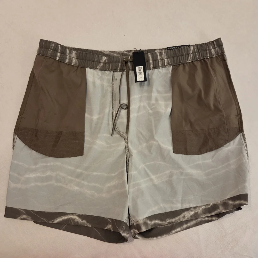 BANANA REPUBLIC NWT Hybrid Gray White Granite Quick Dry Performance Shorts SZ 2X